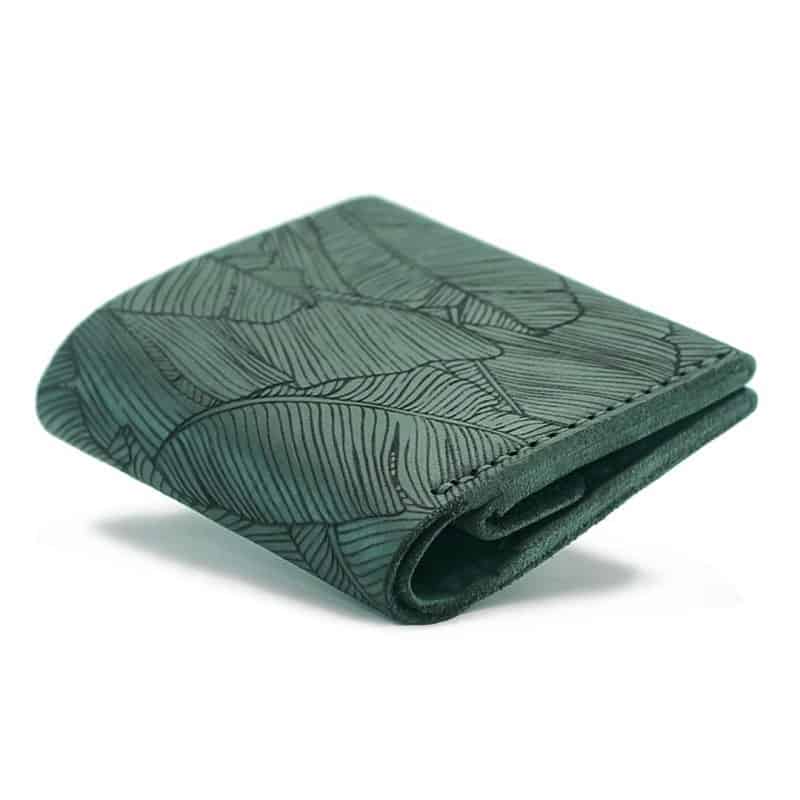 Dark green men's handmade leather wallet by Luniko