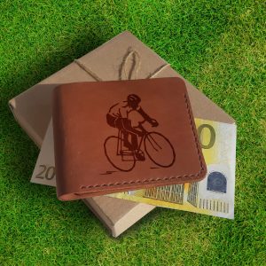 Brązowy skórzany męski portfel ręcznie robiony z grawerem "Rower szosowy" Prezent dla kolarza