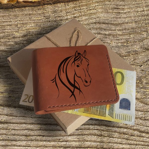 Brązowy męski skórzany portfel z koniem ręcznie robiony z grawerem „Koń” Prezent dla miłośnika koni Prezent dla jeźdźca Prezent dla koniarza