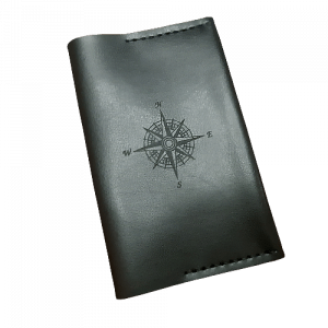 Etui na paszport skórzane z przegródkami na karty czarne Black passport cover handmade leather