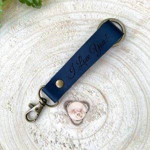 Personalized Leather Keychain. Custom Key Fob Key Ring Hand Written Key Chain. Engraved Handwriting Initial Name Keychain. Couples Keychain