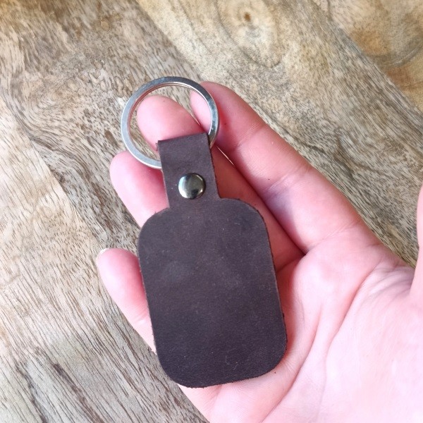 Personalisierte Schlüsselring aus Leder mit Gravur - LUNIKO NET